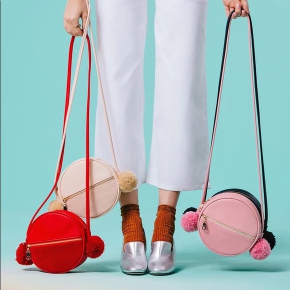 Ban.do Sidekick Circle Crossbody Bag, Pink - Picture 6 of 6